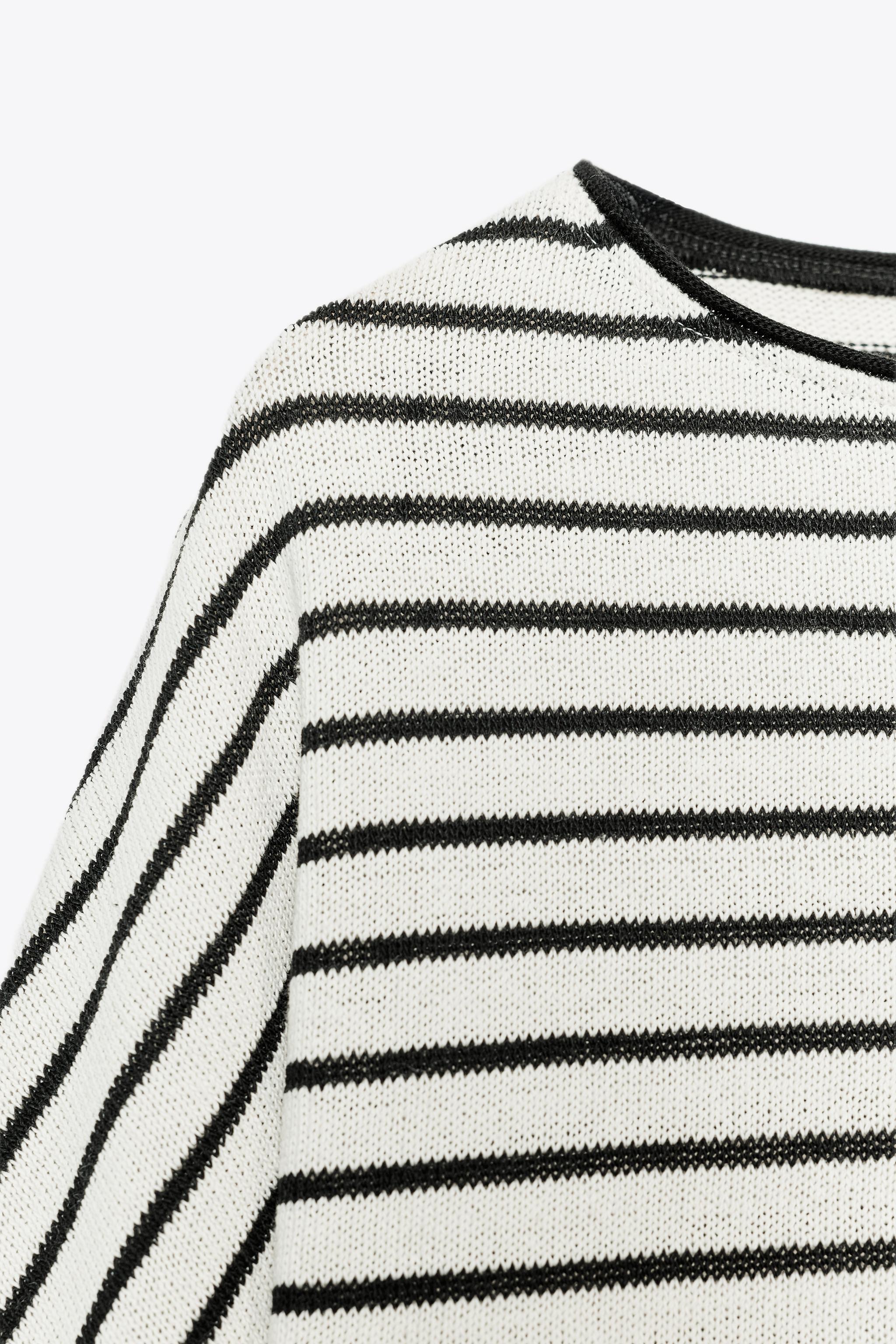 STRIPED BATWING SLEEVE JUMPER